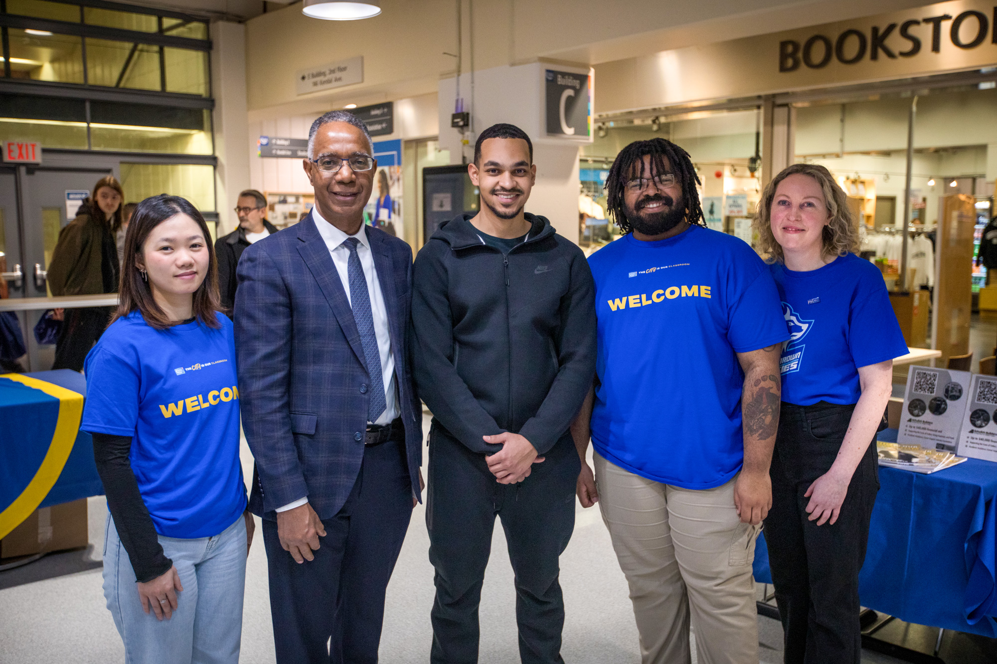 Dr. Fearon stands with the alumni and foundation team