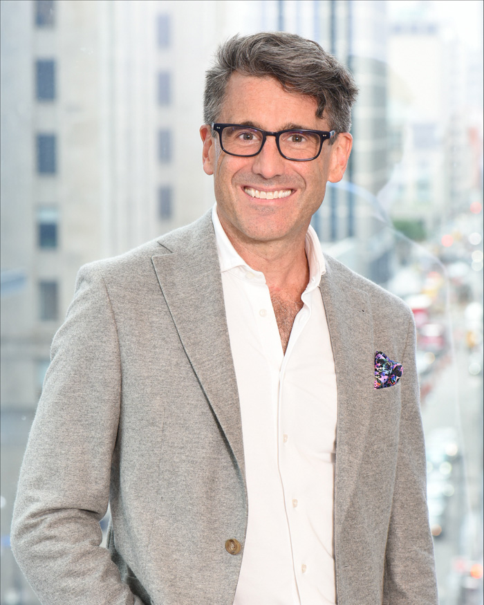 Andrew Smee headshot