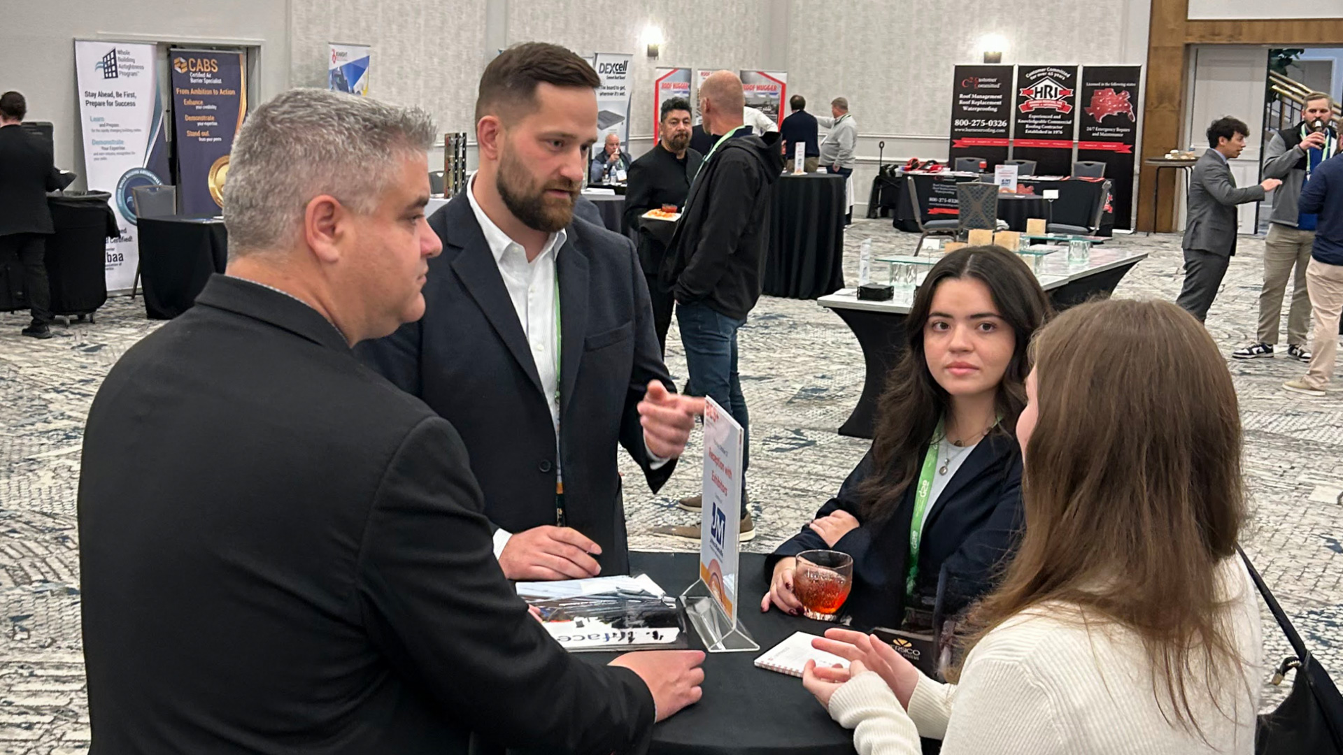 Maciej Zausz networks with building enclosure sypmosium attendees