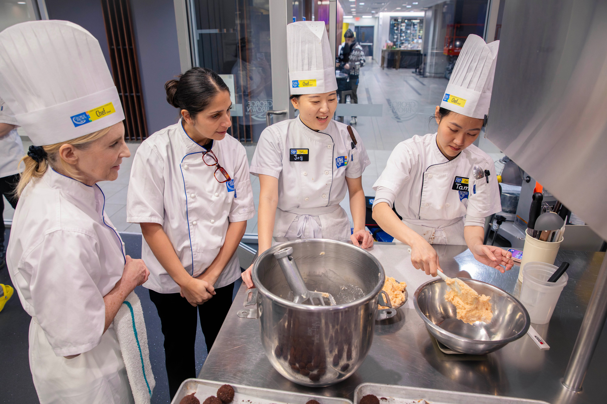 Chef School students prepare holiday meals for the SNAP program