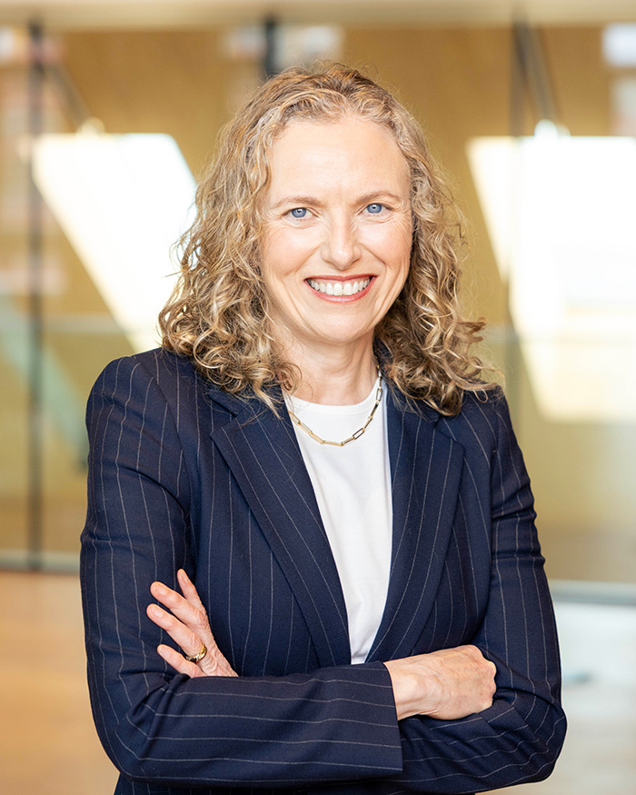 Julia Hanigsberg headshot