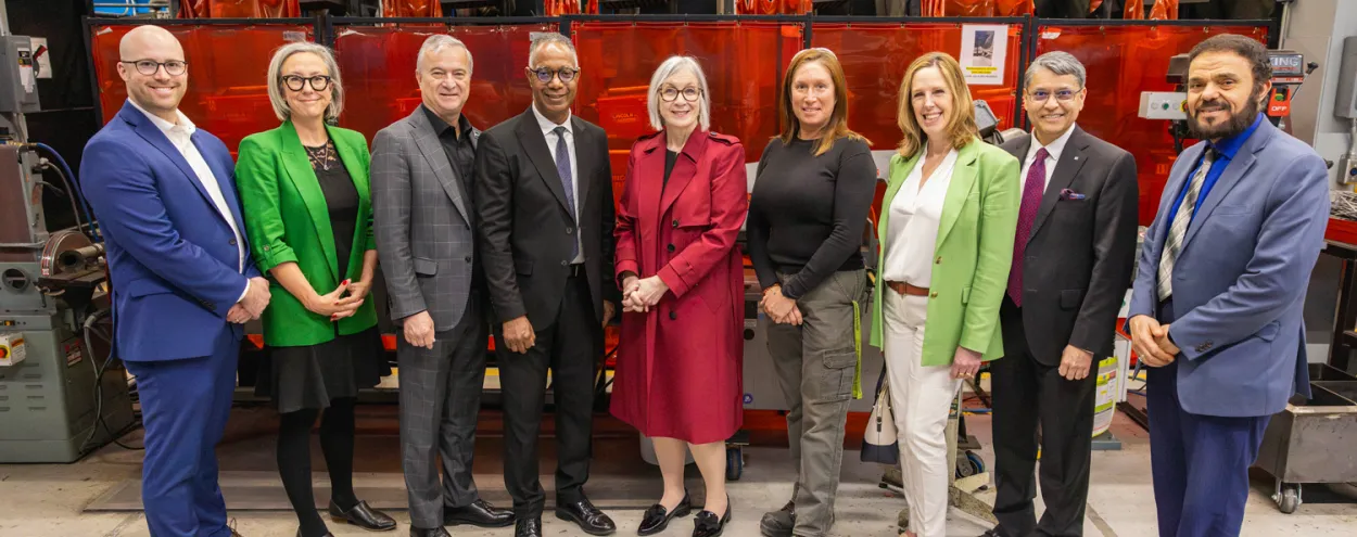Minister Hajdu visits Casa Loma Campus and meets with students and leadership