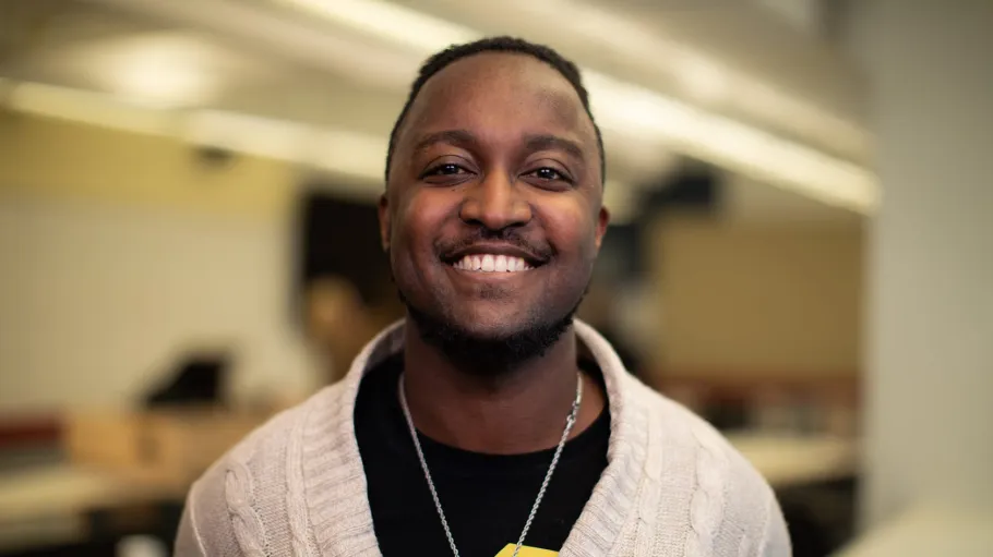 Head shot of employee Andrew Nelson