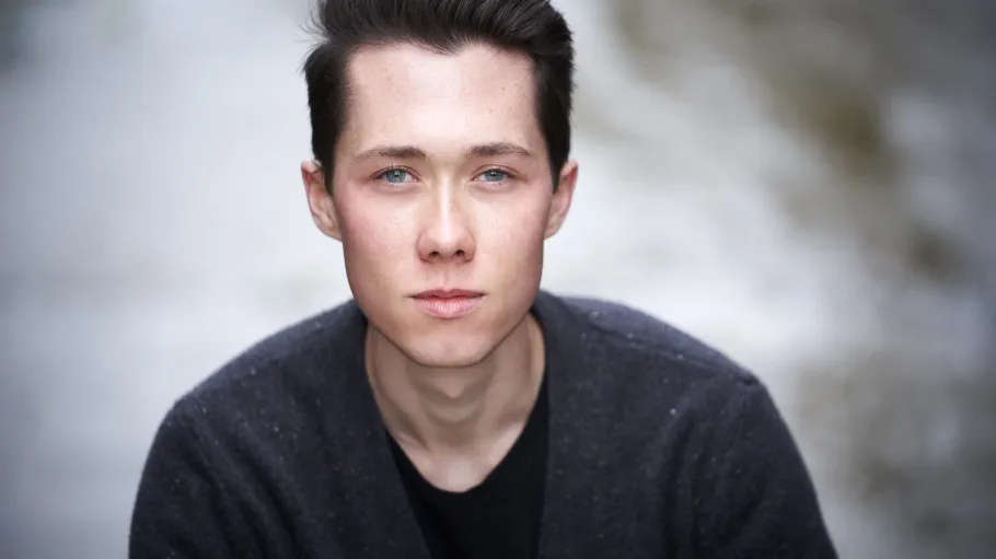 Headshot of Aaron Macpherson