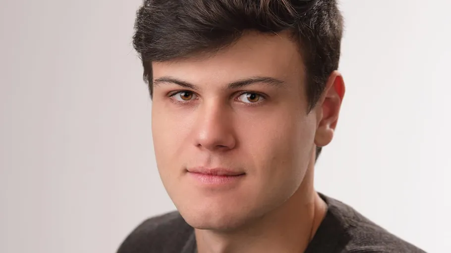 Headshot of Adrian Marchesano