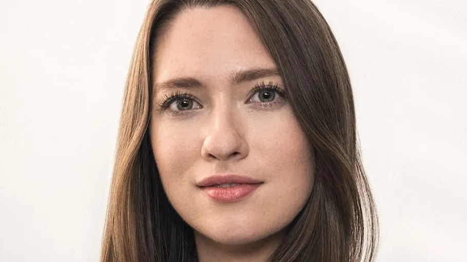 Headshot of Maggie Roman