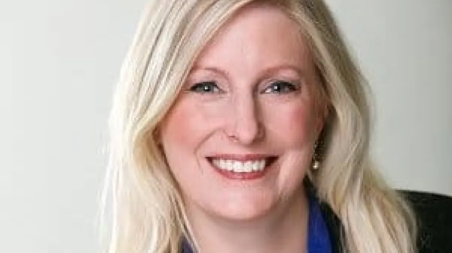 Headshot of Deb Lewis, member of 5 to Watch Organizing Committee