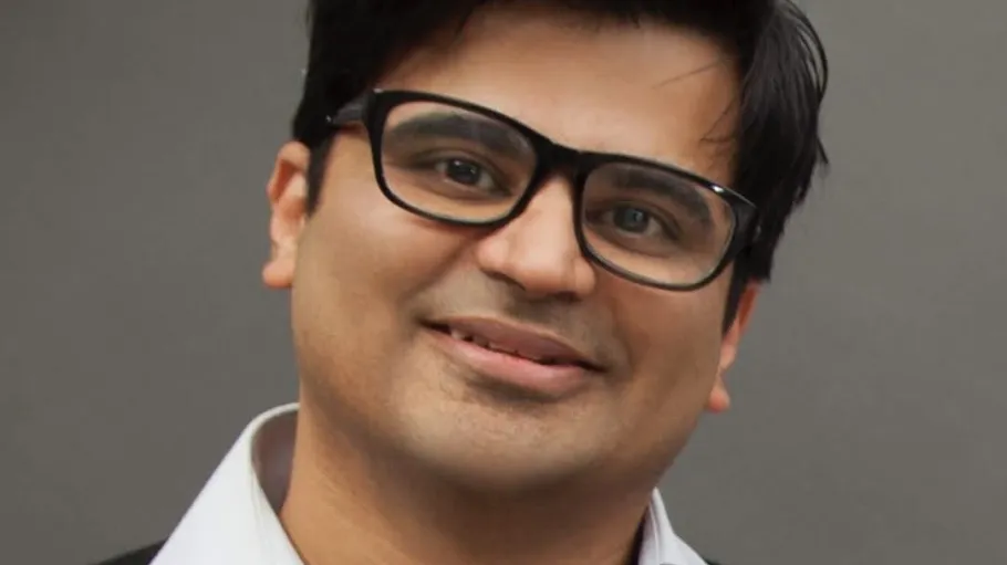 Dr. Syed Naveed Rizvi 