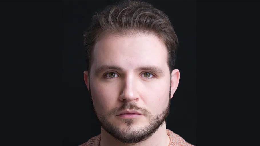 Benjamin Thomas headshot