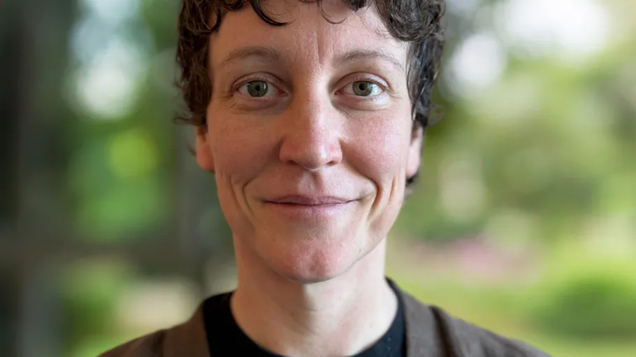 Headshot of Heather Evans