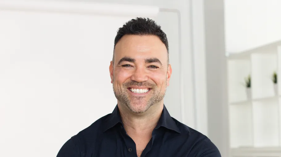 Mike Samardzic's headshot