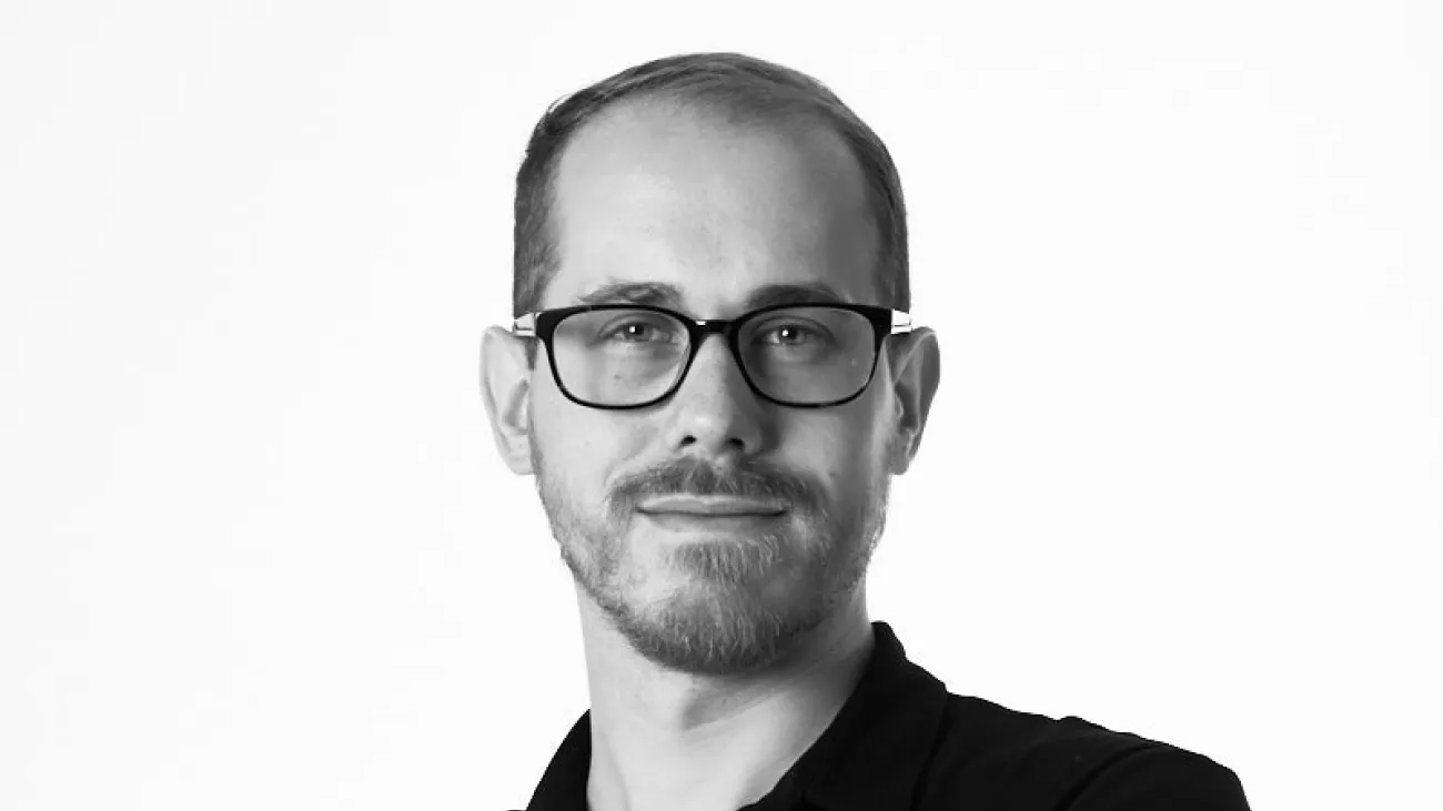 Headshot of Isaac Pearsall