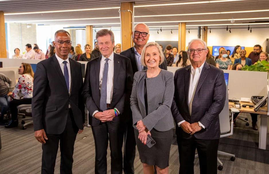 Toronto Mayor John Tory visits GBC Future of Work pilot space at 230 Richmond St. E.
