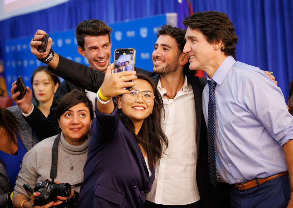 PM Trudeau taking a picture with GBC students