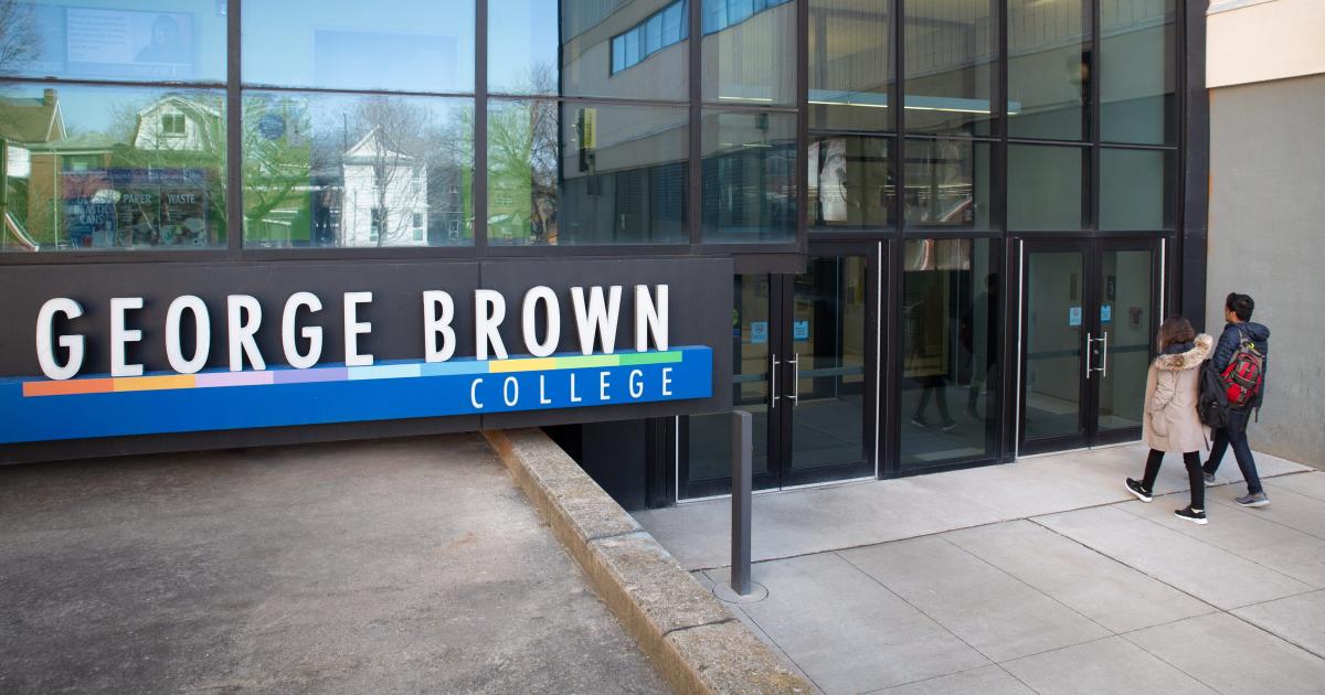 Casa Loma Campus Brown College