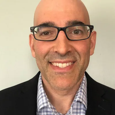 Robert Ruggieri headshot